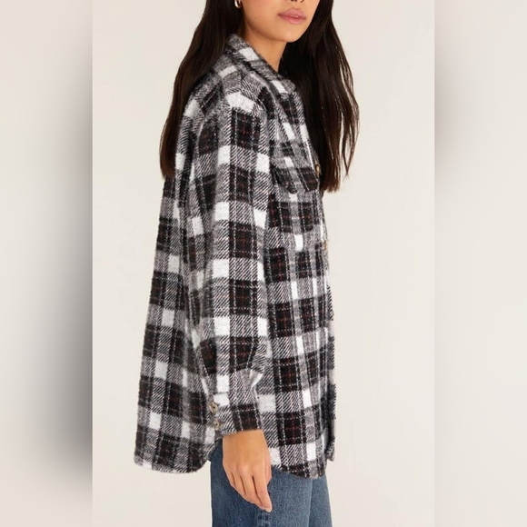 Z Supply Plaid Women's Shirt Jacket - Black/White/Red, Size Small - Picture 3 of 13